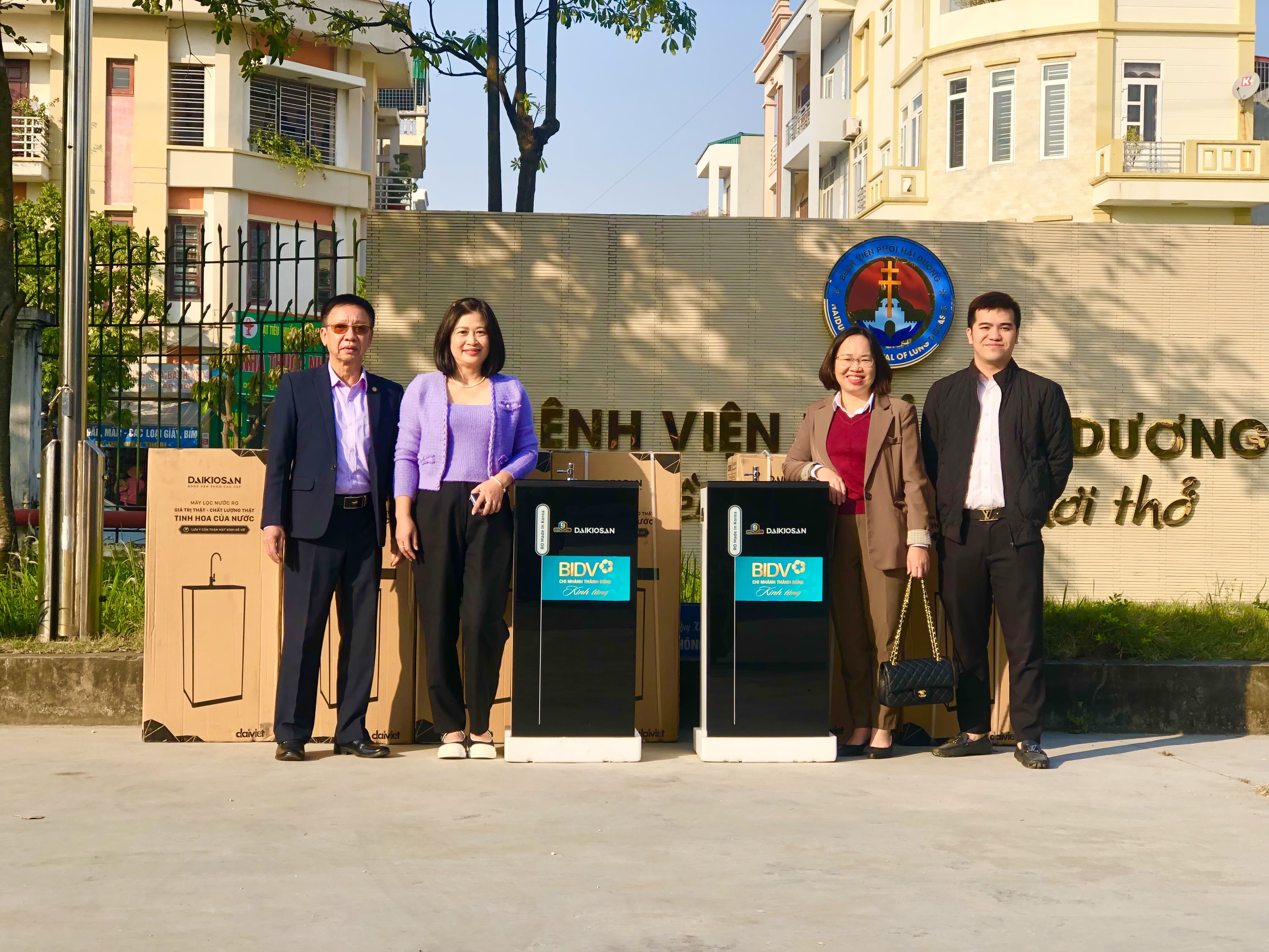 Bệnh viện Phổi Hải Dương tiếp nhận tài trợ từ ngân hàng BIDV chi nhánh Thành Đông